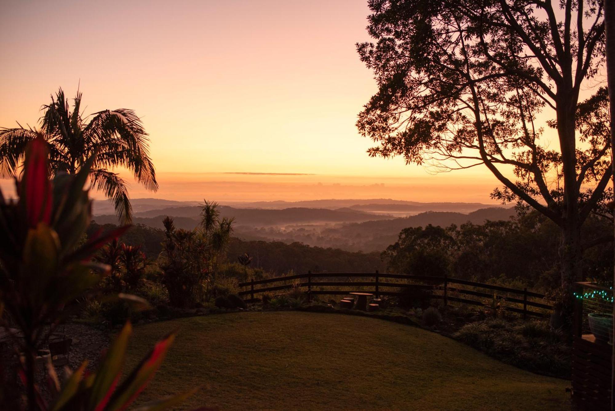 Jetavana Balmoral Ridge Exterior photo
